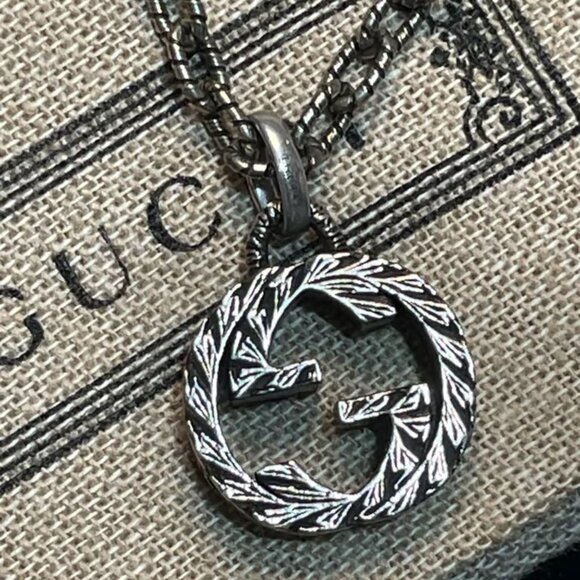 Gucci interlocking GG logo Necklace - Picture 9 of 10